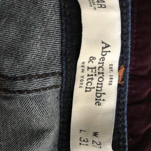 Dark Navy Blue Skinny Jeans.